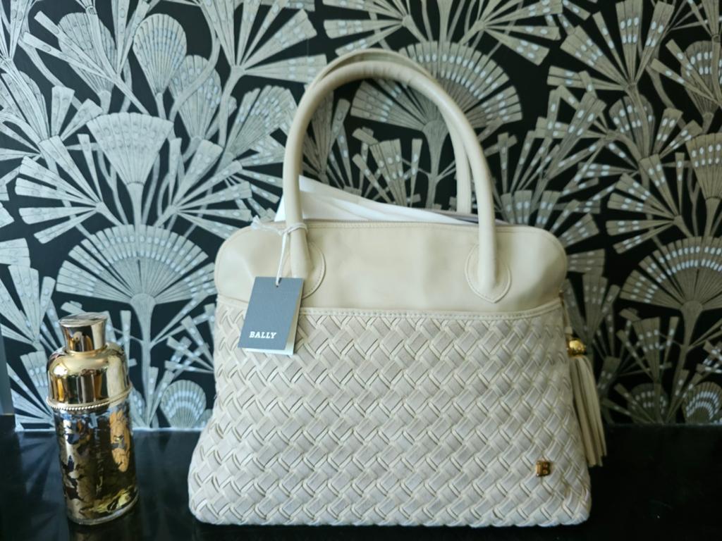 Leren Bally Handtas - Nieuw met label, Sieraden, Tassen en Uiterlijk, Tassen | Damestassen, Ophalen of Verzenden, Nieuw, Beige
