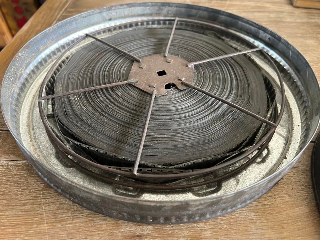 OUDE FILMSPOEL IN OUD AGFA FILMBLIK, Ophalen of Verzenden, Gebruikt
