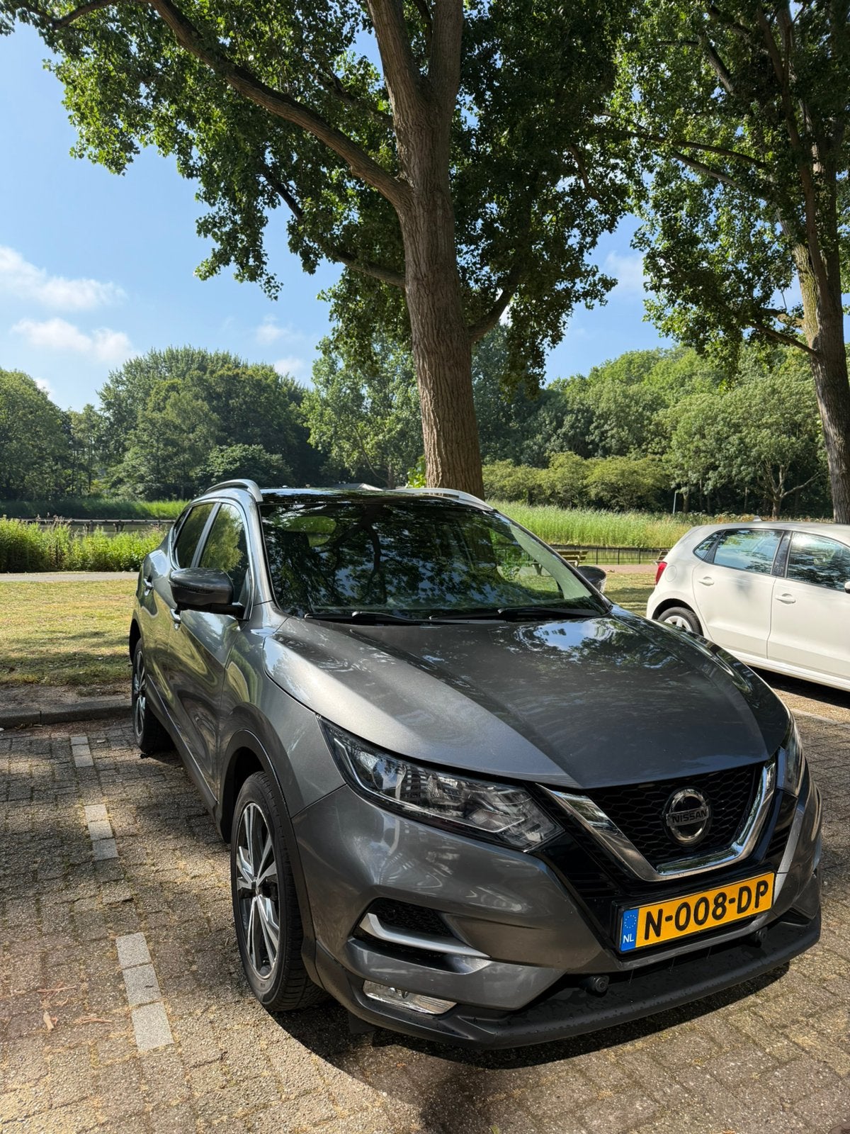 Nissan QASHQAI 1.2 N-Connecta Automaat Panorama dak, Auto's, Nissan, Automaat, 680 kg, 4 cilinders, Particulier