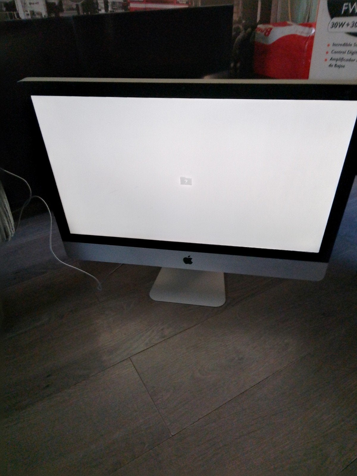 Apple iMac met defect - Ideaal voor onderdelen of reparatie, Computers en Software, Apple Desktops, Ophalen, Minder dan 4 GB, IMac