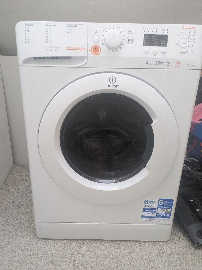 Goedwerkende Indesit XWDA 751480 Was-droogcombinatie (Innex), 6 tot 8 kg, Ophalen of Verzenden, Gebruikt, 85 tot 90 cm