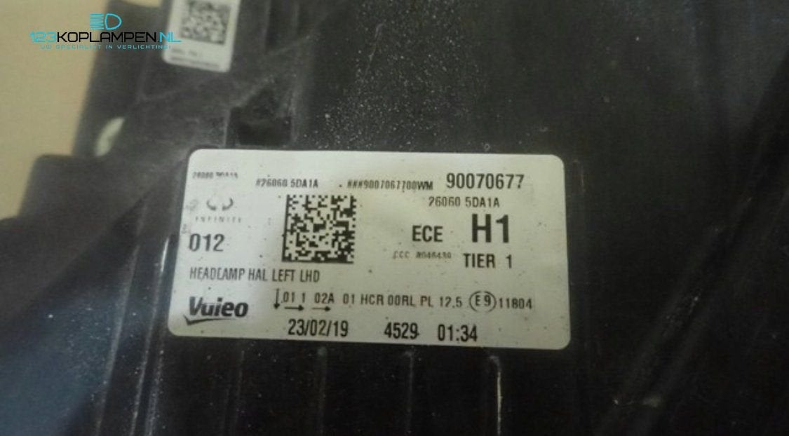 Infiniti Q30 QX30 Led koplamp links, Gebruikt, -, -, Ophalen of Verzenden