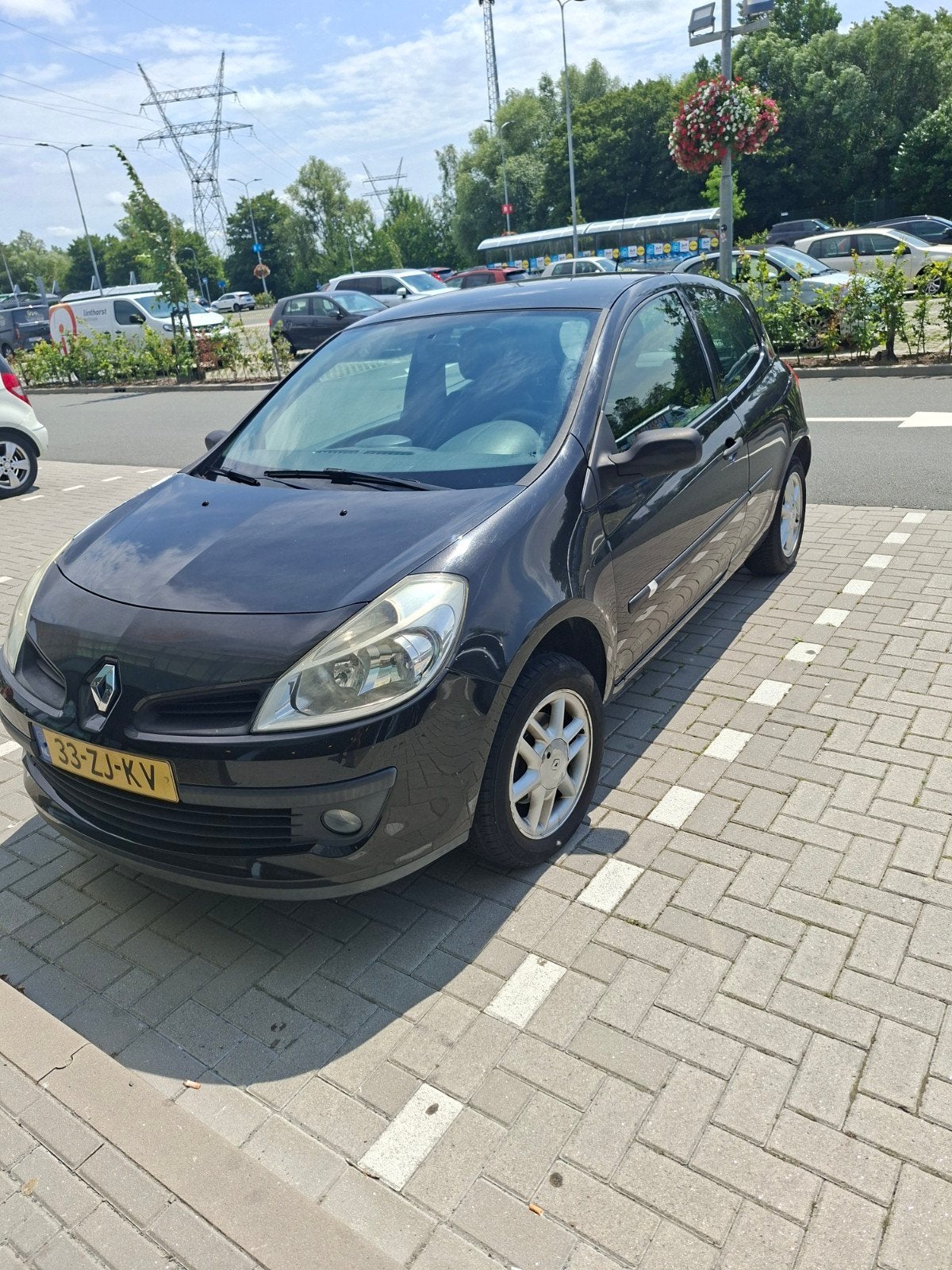 Renault Clio 1,2 Benzine-75 PK-Airco-2008--APK tot-06-2027, Auto's, Voorwielaandrijving, Dealer onderhouden, 74 pk, Zwart
