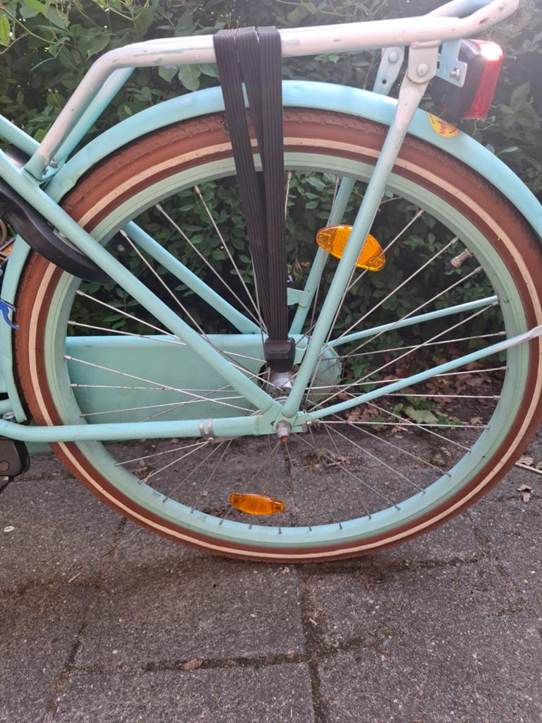 Nette meisjesfiets - 26 Inch, Fietsen en Brommers, Ophalen, Gebruikt, 26 inch of meer, Handrem