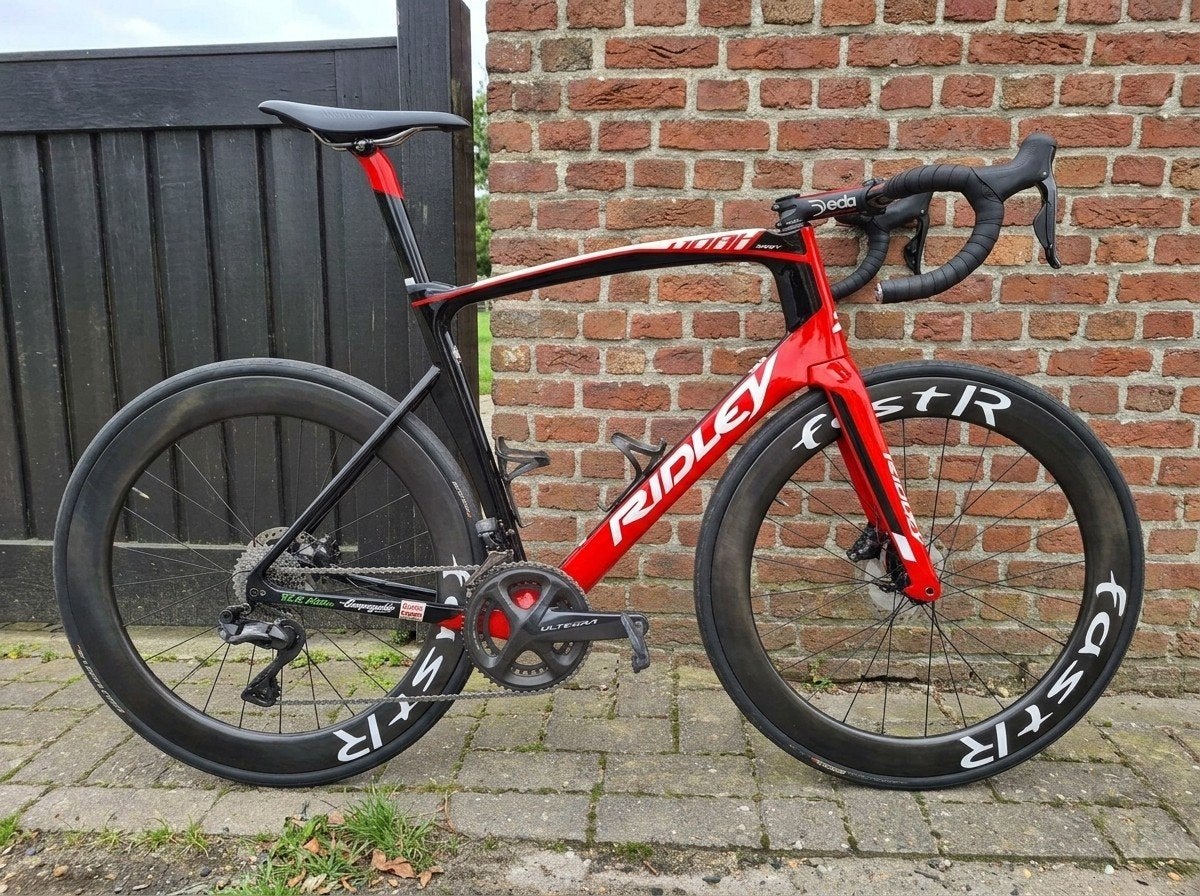 Ridley Noah Fast 2023 - Ultegra di2 12sp, 28 inch, Carbon, Heren, Zo goed als nieuw