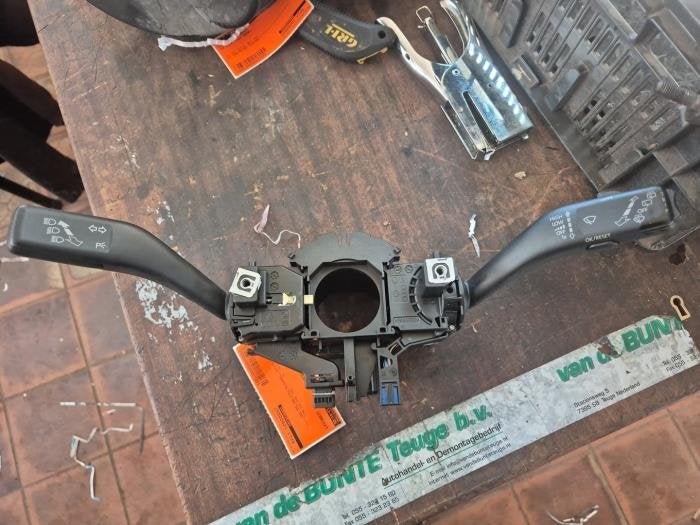 Combischakelaar Stuurkolom van een Volkswagen Golf, Auto-onderdelen, Gebruikt, -, Volkswagen, -