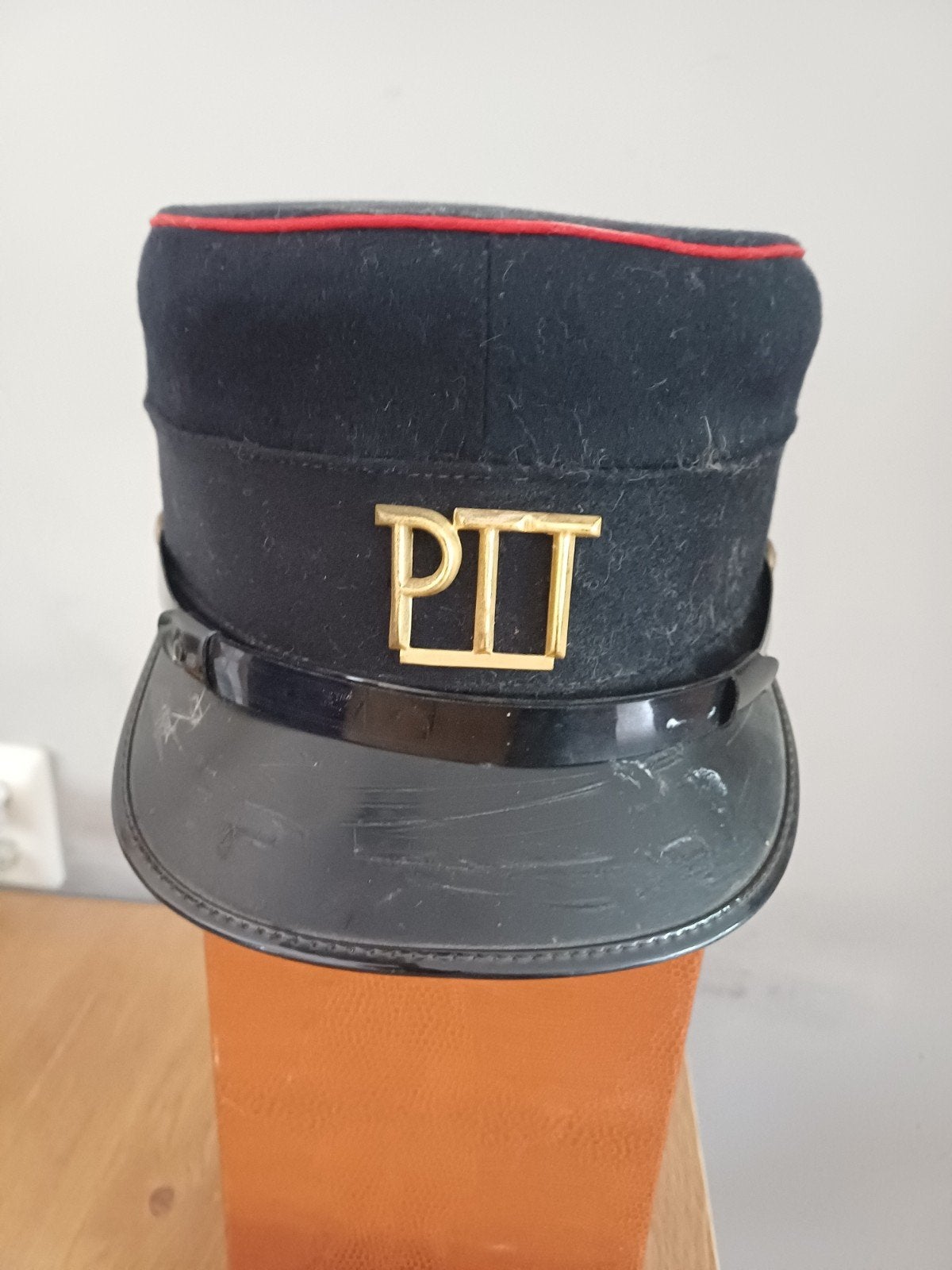 Vintage PTT pet - origineel uniform hoofddeksel, Ophalen of Verzenden, Gebruikt