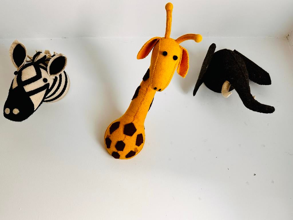 Leuke dierenkoppen voor aan de muur (zebra, giraffe, olifant, Ophalen, Meerkleurig, Overige stijlen, Zo goed als nieuw