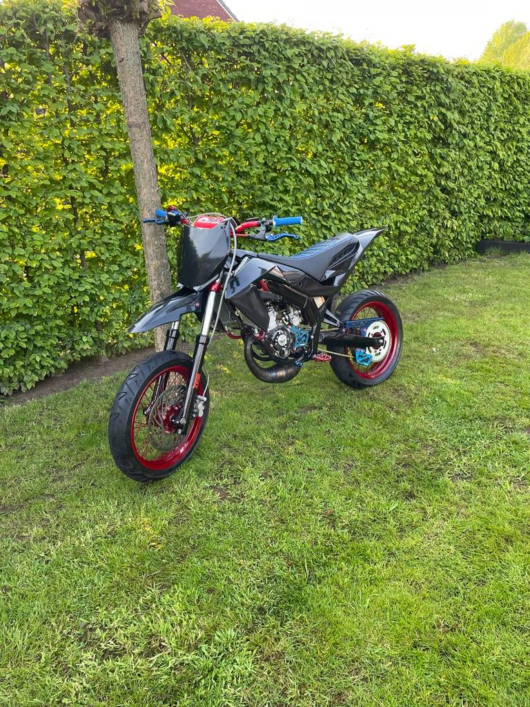 Aprilia rx 50 - Malossi MHR 80cc, Fietsen en Brommers, Brommers | Crossbrommers, Gebruikt, Derbi, Ophalen
