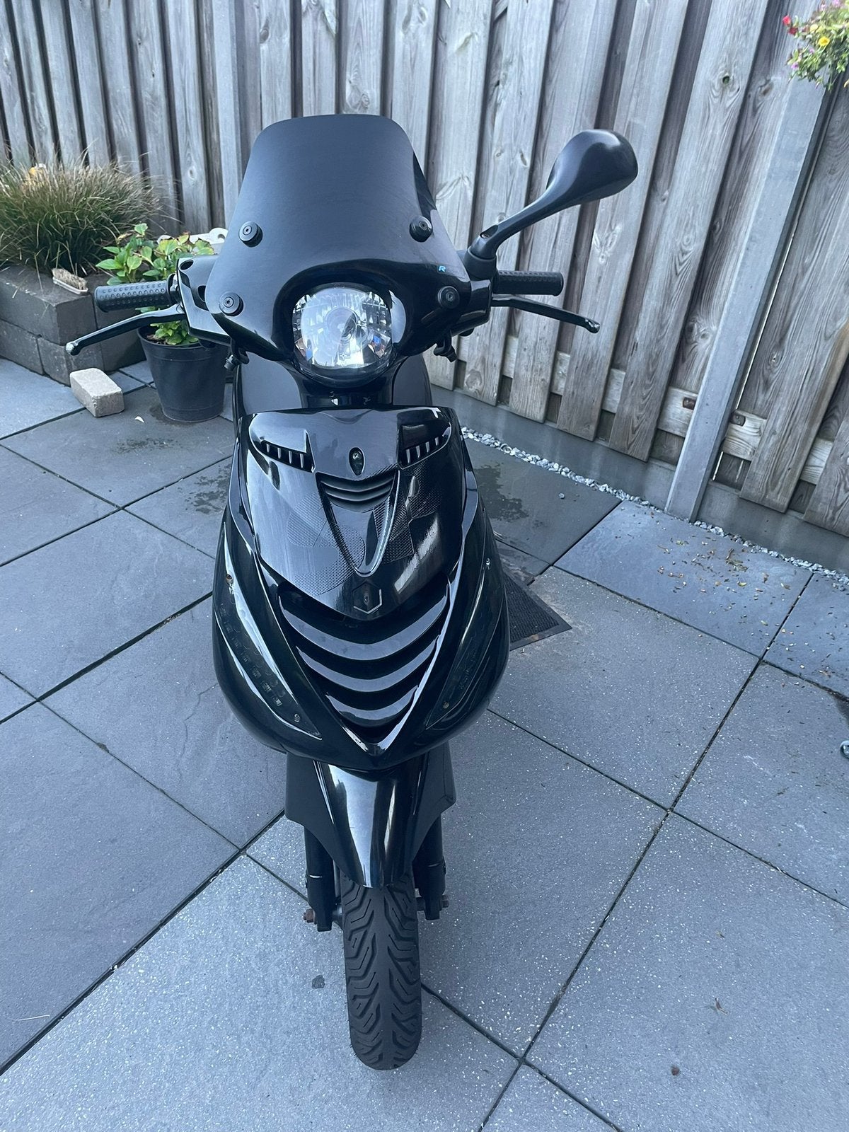 Piaggio zip scooter 50cc 4t, Fietsen en Brommers, Scooters | Piaggio, Ophalen, Gebruikt, Maximaal 45 km/u, Zip