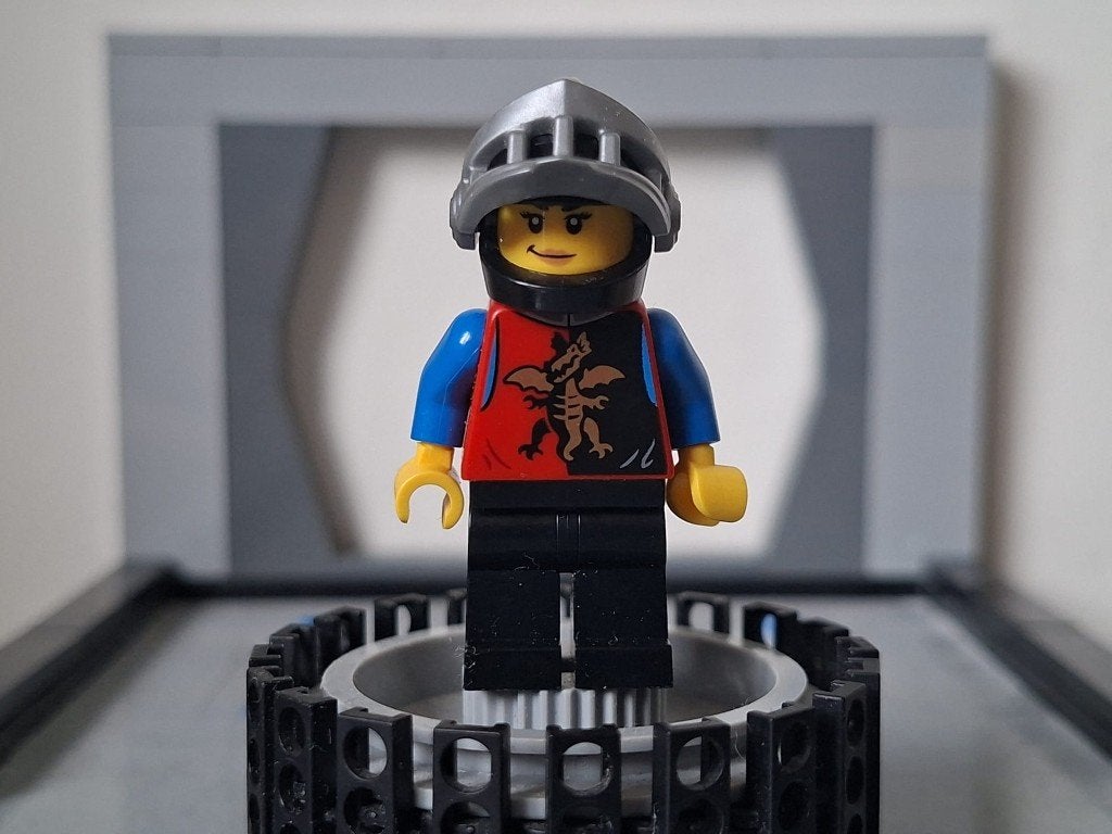 LEGO Castle - minifiguur - cas581 - Female Dragon Knight, Lego, Ophalen of Verzenden, Zo goed als nieuw, Minifiguur