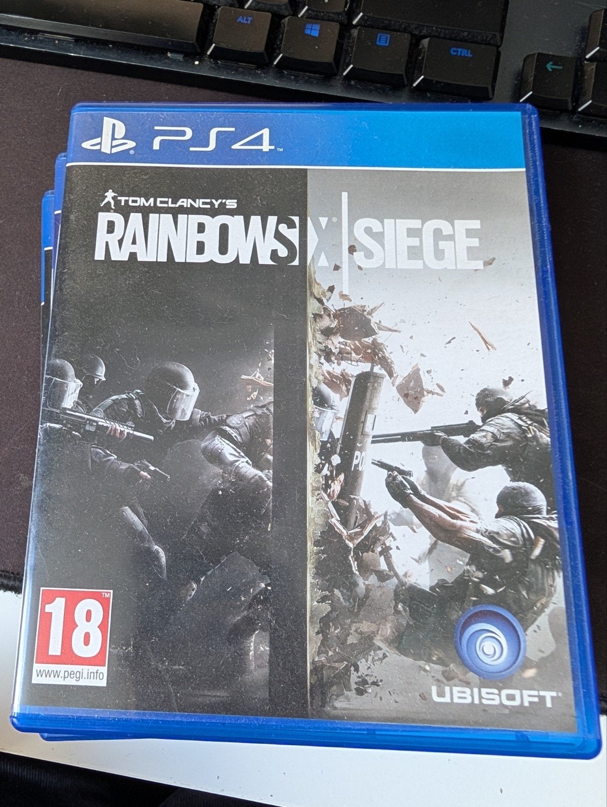 Tom Clancy's Rainbow Six Siege PS4, Spelcomputers en Games, Online, Gebruikt, Vanaf 18 jaar, Shooter