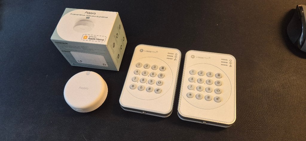 Aqara aanwezigheidssensor FP2 | Vesta KP‑23 ZigBee keypad, Ophalen of Verzenden