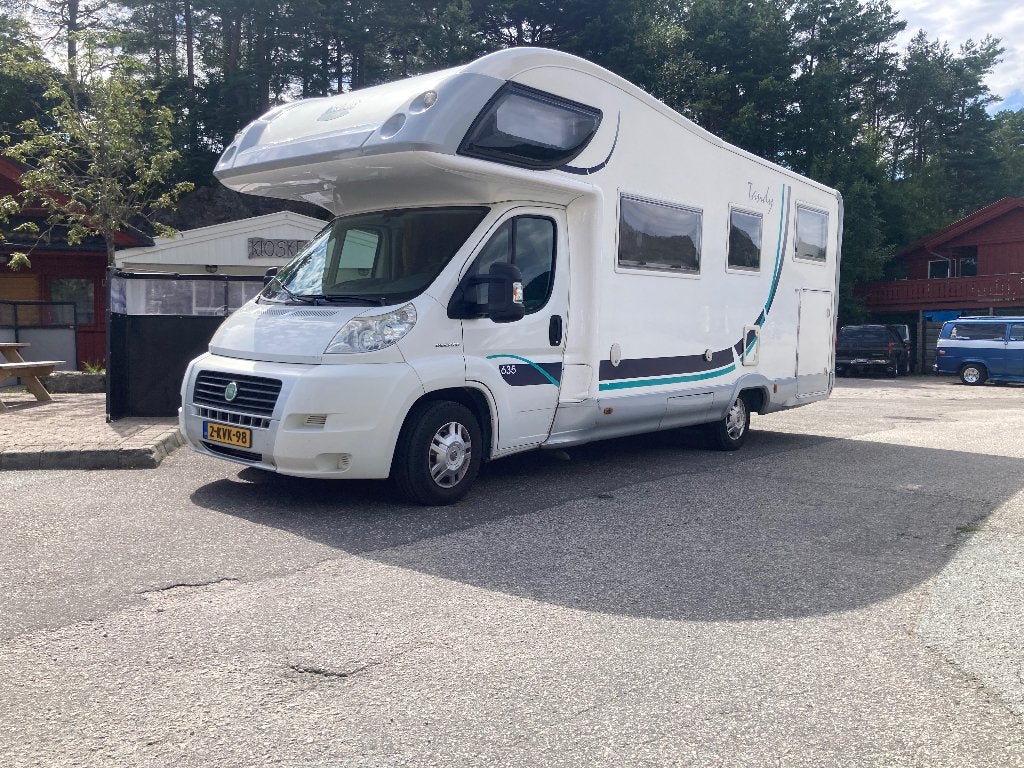 Fiat McLouis Tandy Camper 6 pers | Airco Cruise Carplay, Ringverwarming, Achteruitrijcamera, Particulier, Half-integraal