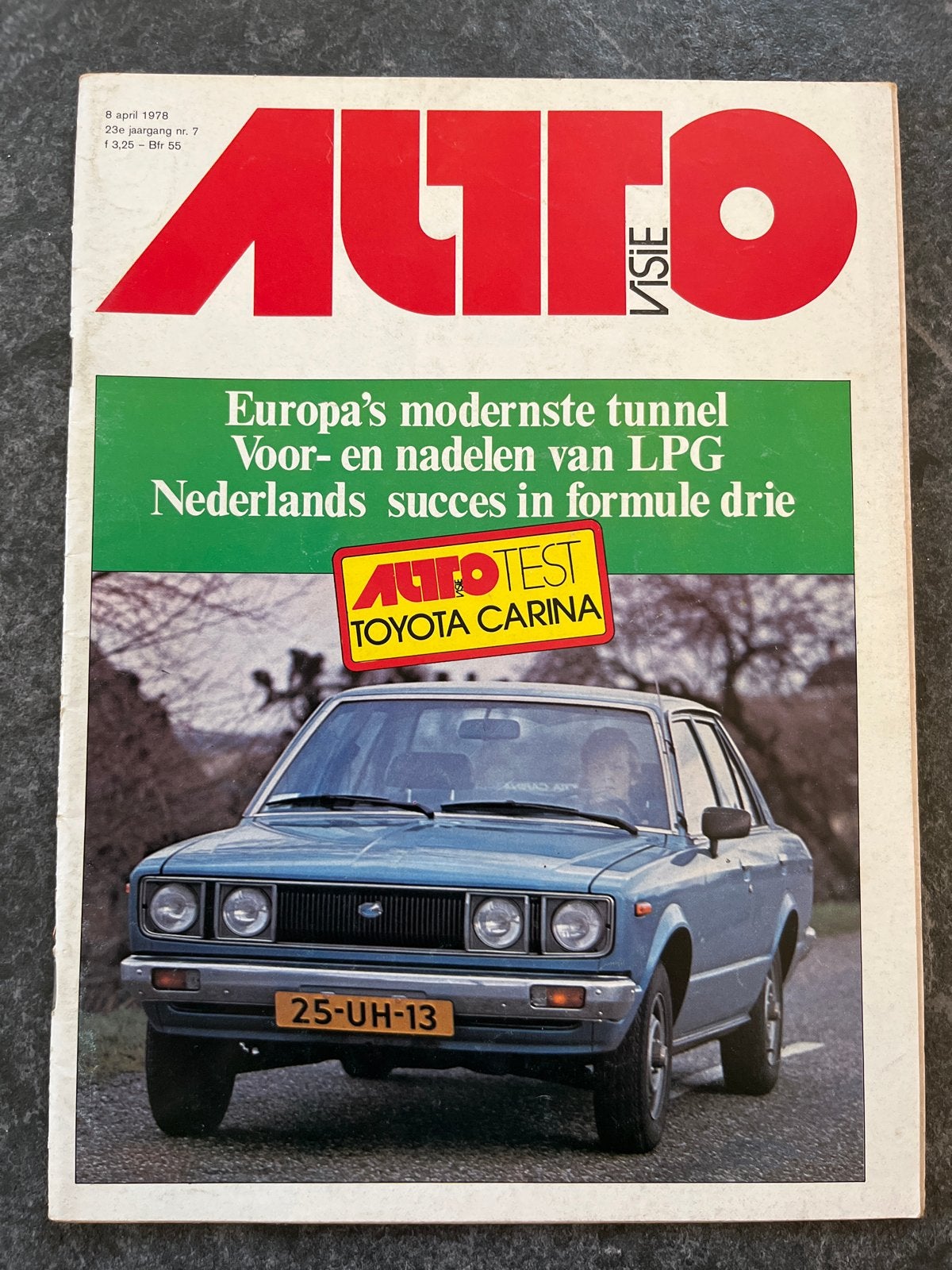AutoVisie - Toyota Carina,, Ophalen of Verzenden, Gelezen, Toyota
