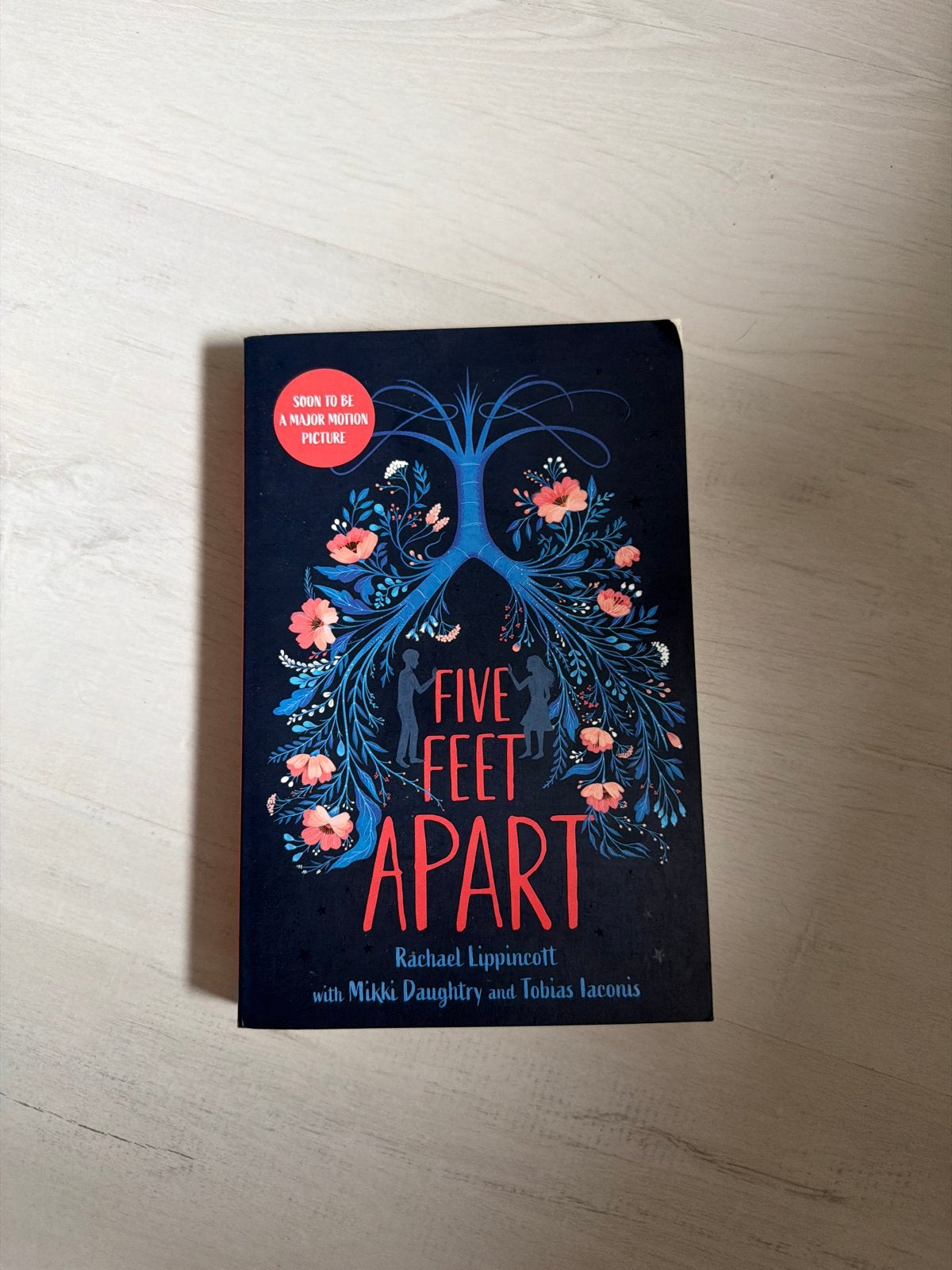Five Feet Apart - Rachael Lippincott (Engels), Ophalen of Verzenden, Gelezen, Amerika