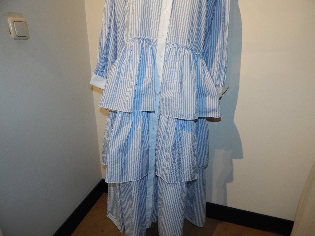 Marielle Stokkelaar Almelo maxi dress lagen eye catcher XL, Marielle Stokkelaar, Maat 46/48 (XL) of groter, Zo goed als nieuw