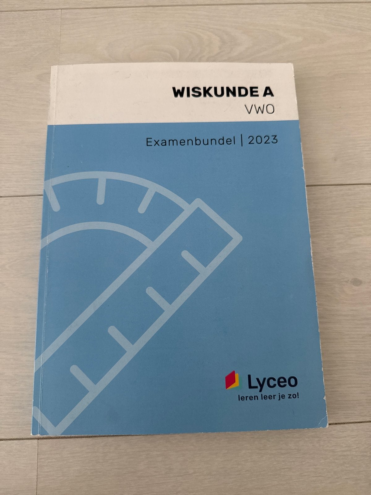Examenbundel Wiskunde A VWO 2023 Lyceo, Boeken, Schoolboeken, Ophalen of Verzenden, Zo goed als nieuw, VWO, Wiskunde A