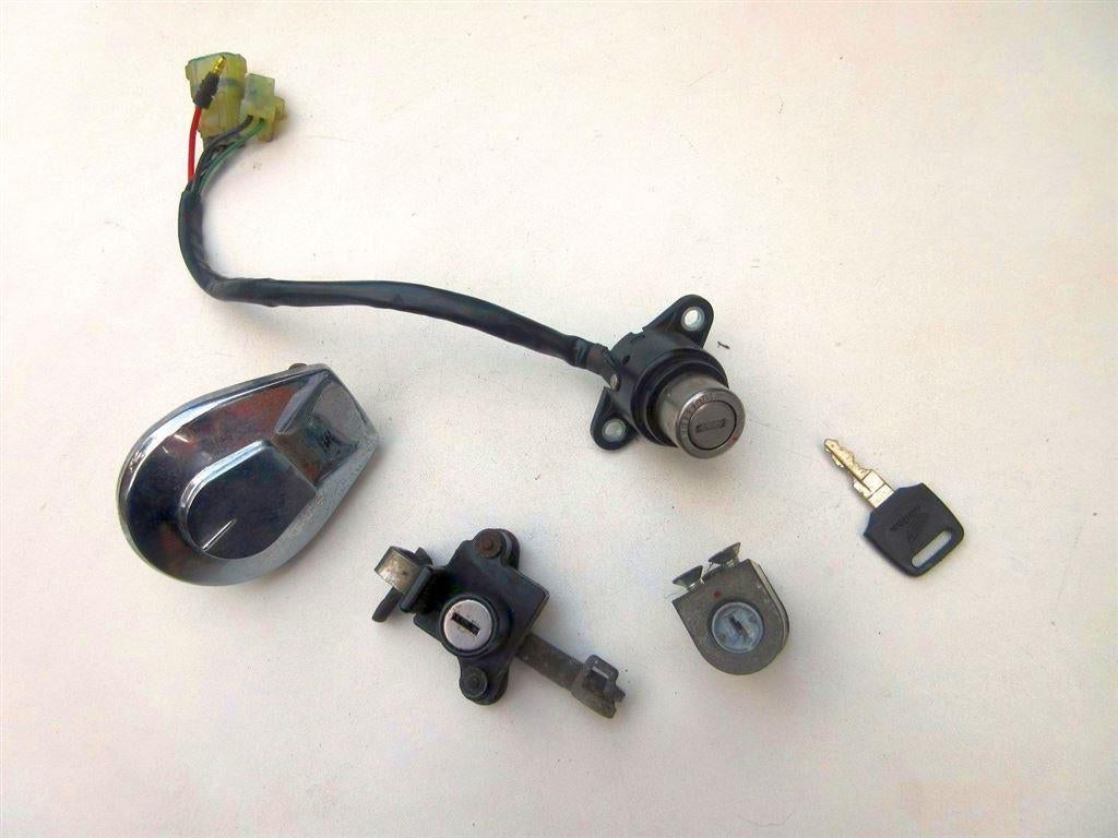 Honda CB250 slotenset contactslot tankdop slotset CB 250, Ophalen of Verzenden, Gebruikt