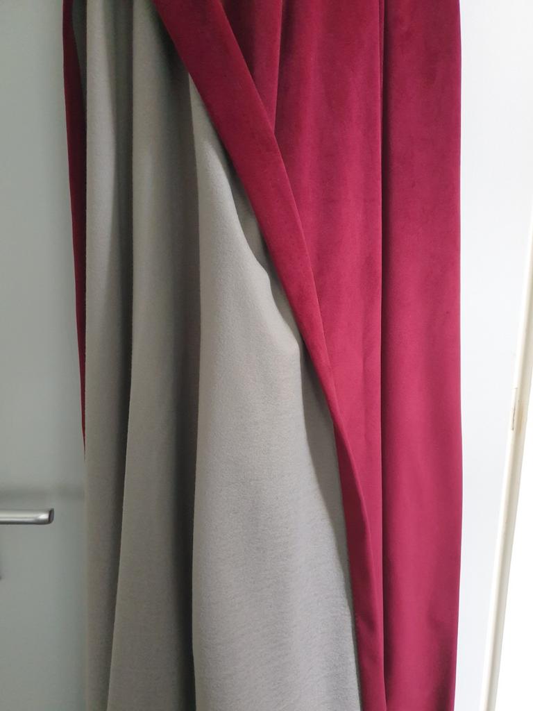Gordijnen rood, Ophalen, 200 cm of meer, Velours, Nieuw