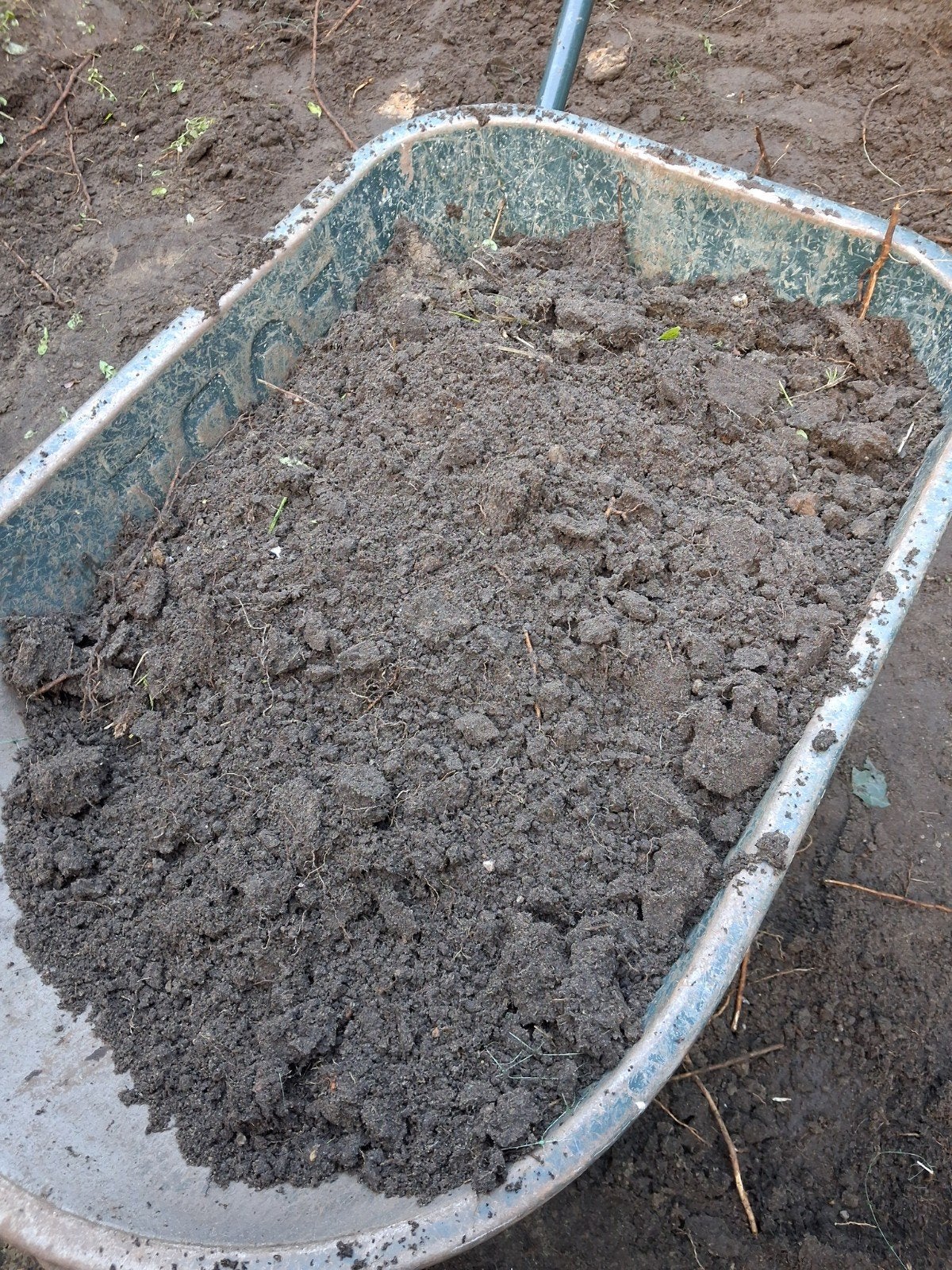 tuinaarde/zwarte zand GRATIS afhalen, Ophalen, Gebruikt, Overige typen