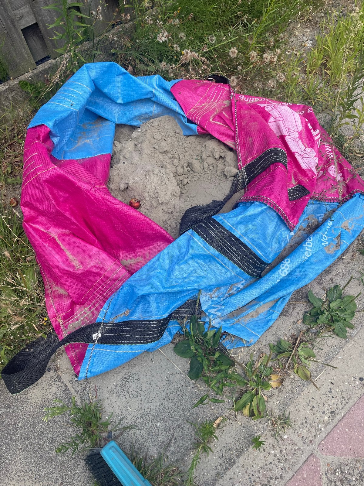 GRATIS :big bag met  restant ophoogzand, Ophalen, Gebruikt, Overige typen