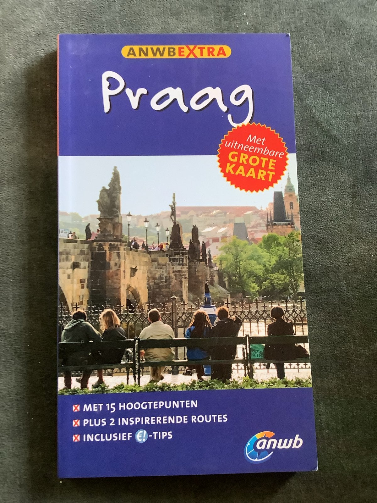 ANWB Extra Praag Reisgids met uitneembare kaart, Europa, Ophalen of Verzenden, Zo goed als nieuw, Reisgids of -boek