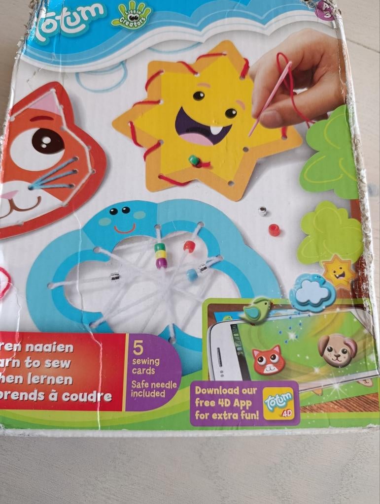 Rijgen met draad wol hond kat vogel totum leren naaien, Kinderen en Baby's, Speelgoed | Educatief en Creatief, Ophalen of Verzenden