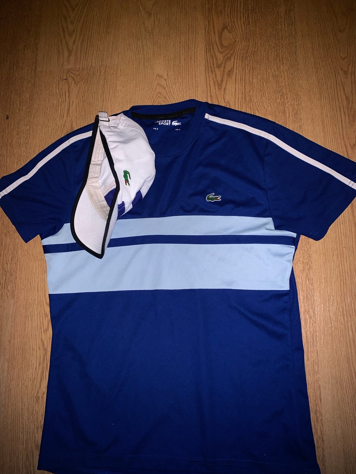 Nieuw Lacoste Shirt met pet Setje - Origineel uit Frankrijk, Ophalen of Verzenden, Nieuw, Maat 52/54 (L), Blauw