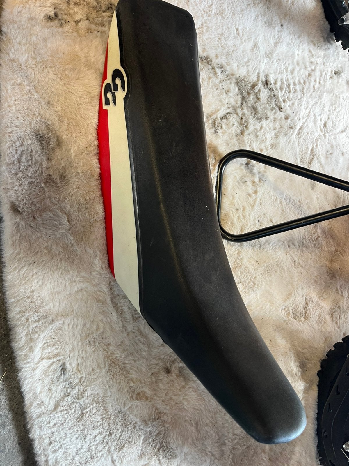 Gasgas ec 250/300 zadel, Motoren, Onderdelen | Harley-Davidson, Ophalen of Verzenden