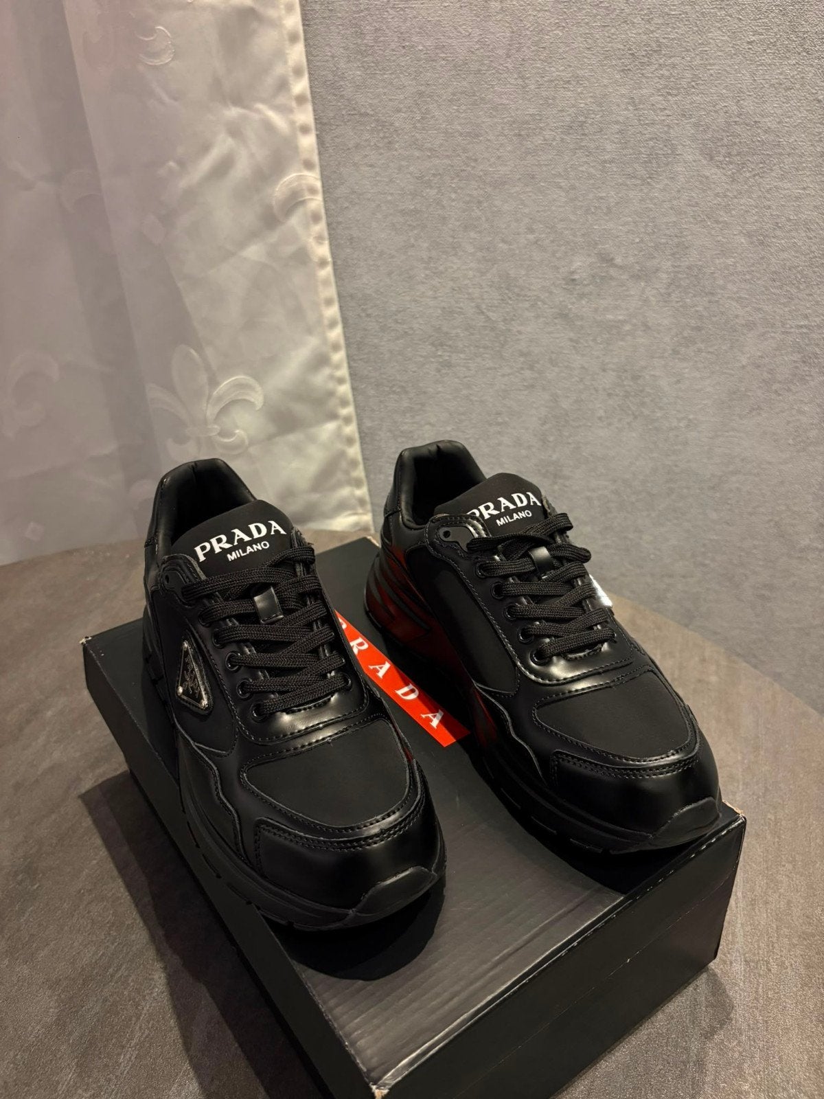 Prada Sneakers, Kleding | Heren, Schoenen, Ophalen of Verzenden, Nieuw, Zwart