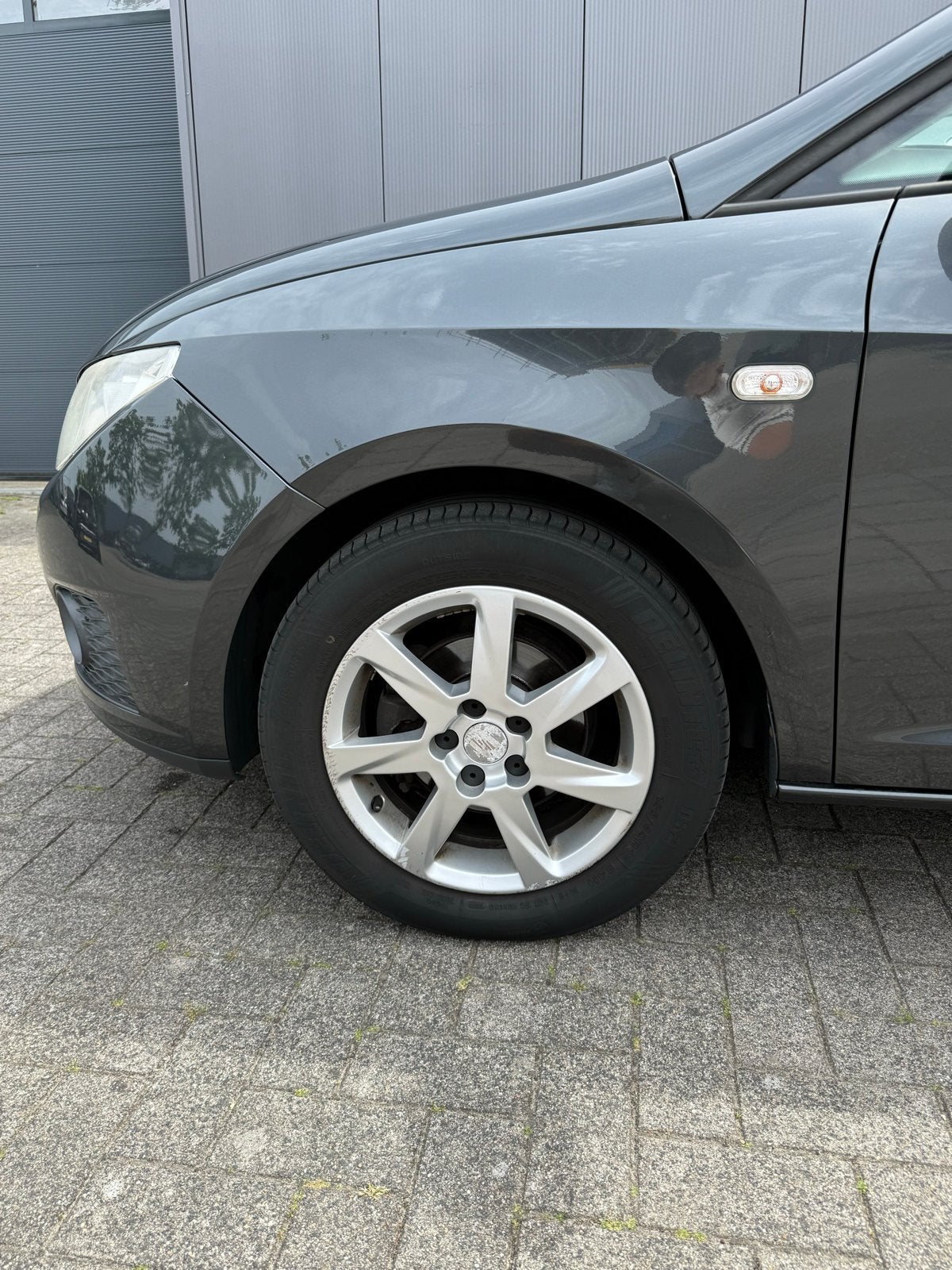 Seat Ibiza 1.2 TDI 55KW Ecomotive 2011 Grijs, Auto's, Voorwielaandrijving, 74 pk, 1199 cc, 96 €/maand