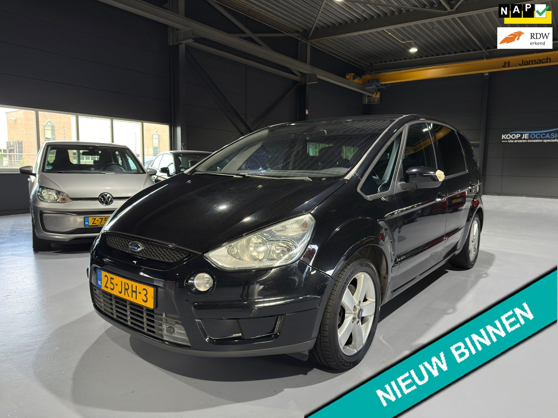 Ford S-Max 2.0 Titanium Dealeronderhouden | PDC |Trekhaak|BT, Auto's, Ford, Voorwielaandrijving, Dealer onderhouden, Gebruikt