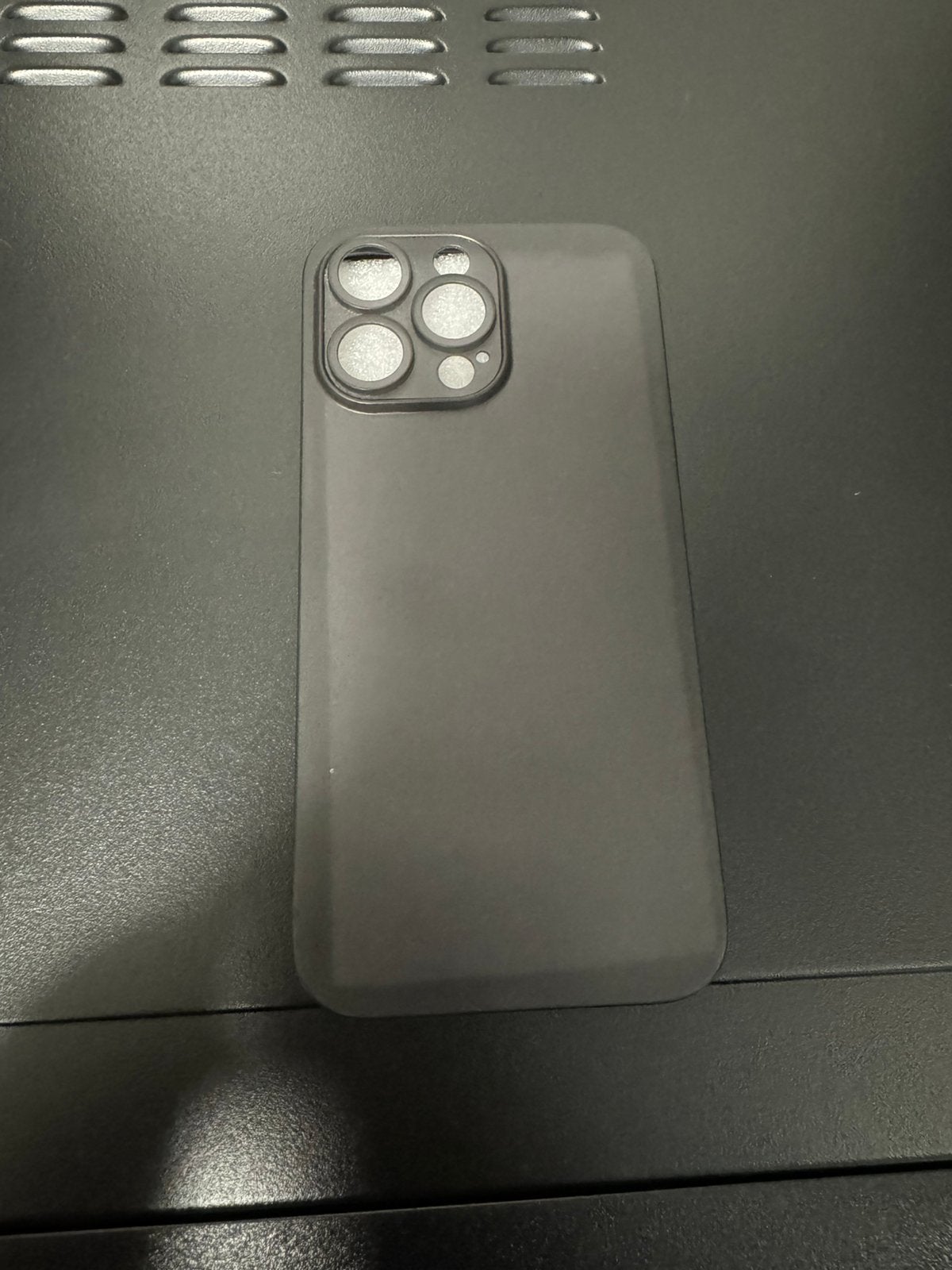 Hoesje zwart super dun voor een iphone 15 pro max nieuw, Ophalen of Verzenden, Zo goed als nieuw