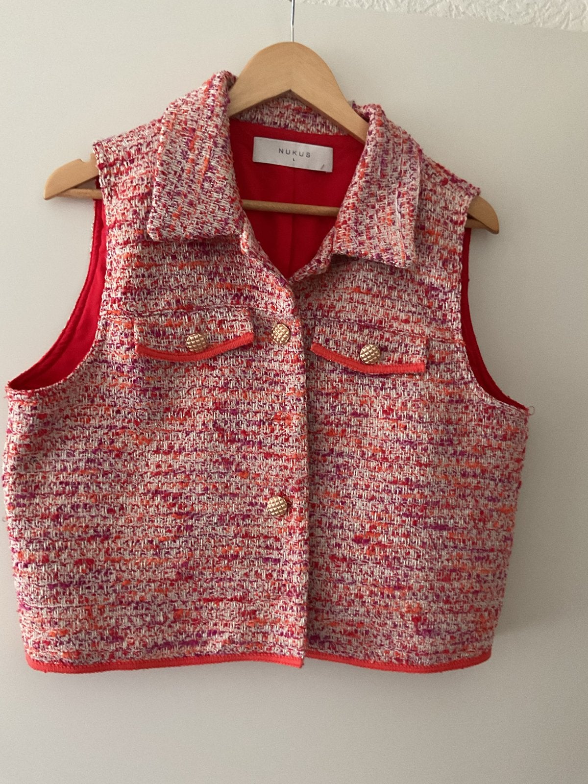 NUKUS Tweed Gilet - Rood/Oranje/Roze, Ophalen of Verzenden, Zo goed als nieuw, Maat 42/44 (L), Meerkleurig