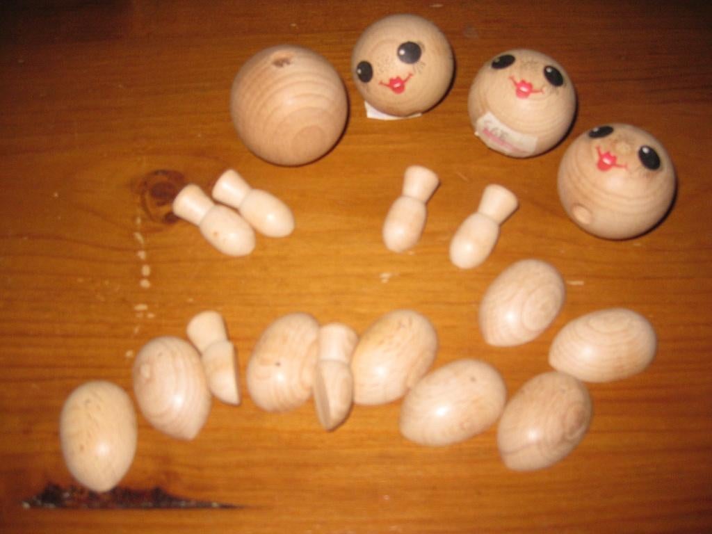 houten hoofden, handjes en voetjes, Hobby en Vrije tijd, Ophalen of Verzenden, Nieuw, Hout, Overige typen
