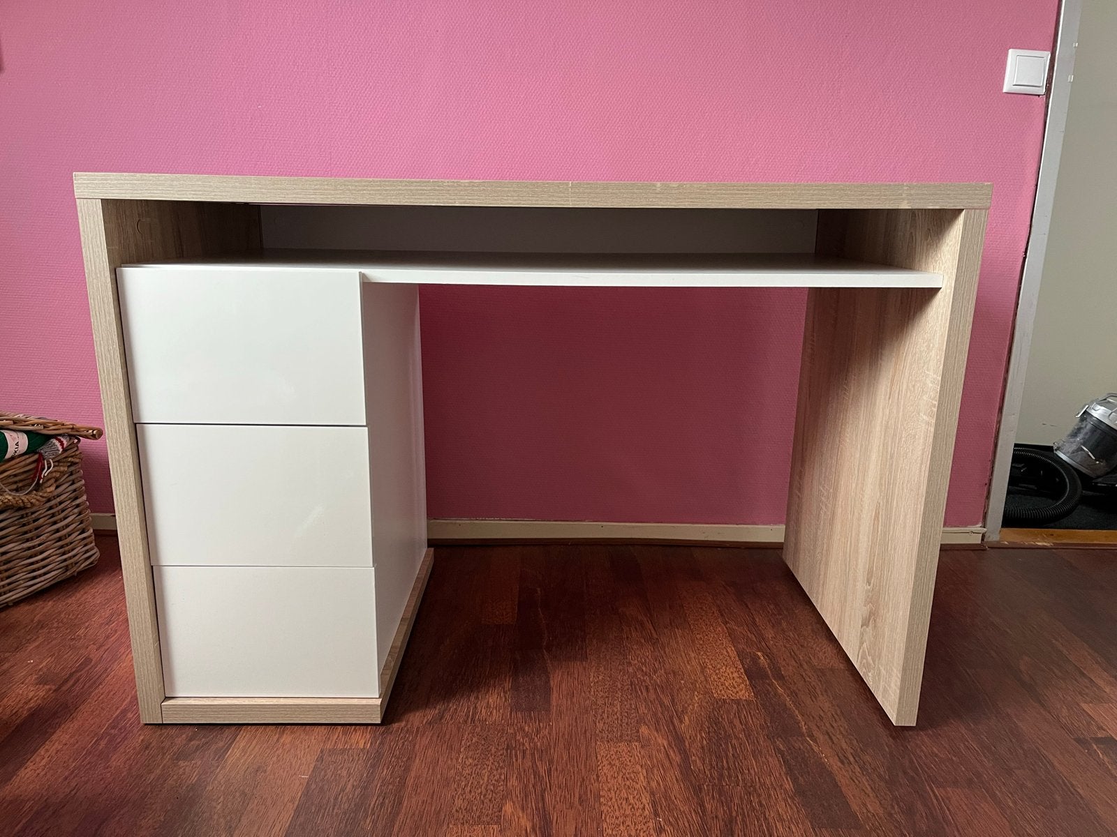 Modern bureau met lades - Licht hout en wit, Huis en Inrichting, Ophalen, Gebruikt, 110 cm, Met lades