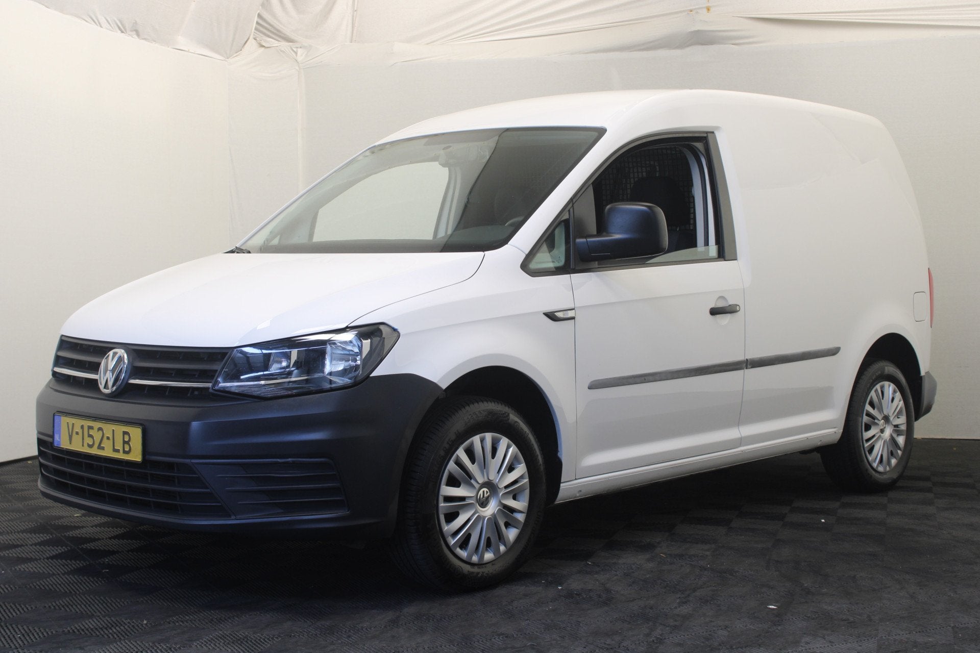 Volkswagen Caddy 2.0 TDI L1H1 BMT Economy (bj 2018), Auto's, Gebruikt, 4 cilinders, Volkswagen, Wit