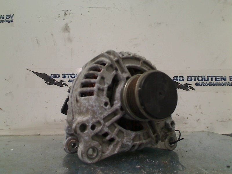 Dynamo Volkswagen Touran (1T1/T2) 2005 r516021bc, Gebruikt, Volkswagen, Volkswagen AG, Kundenbetreuung@volkswagen.de