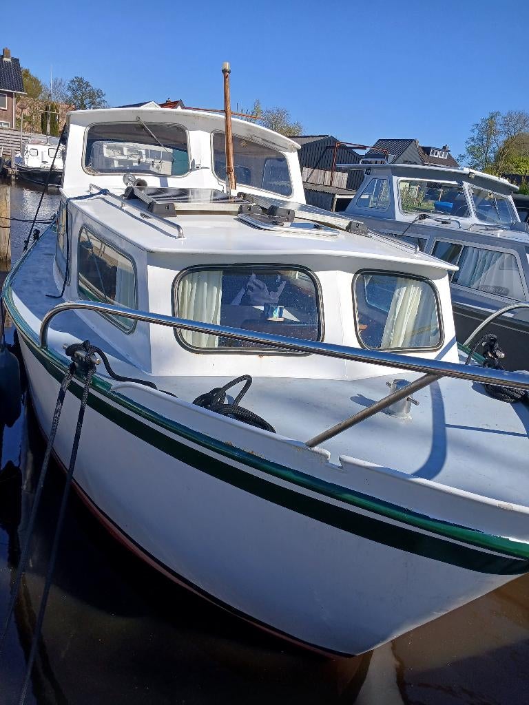 Motorboot met boegschroef Meeuwkruiser 900 achterkajuit, Watersport en Boten, Ophalen, Gebruikt, Staal, Binnenboordmotor