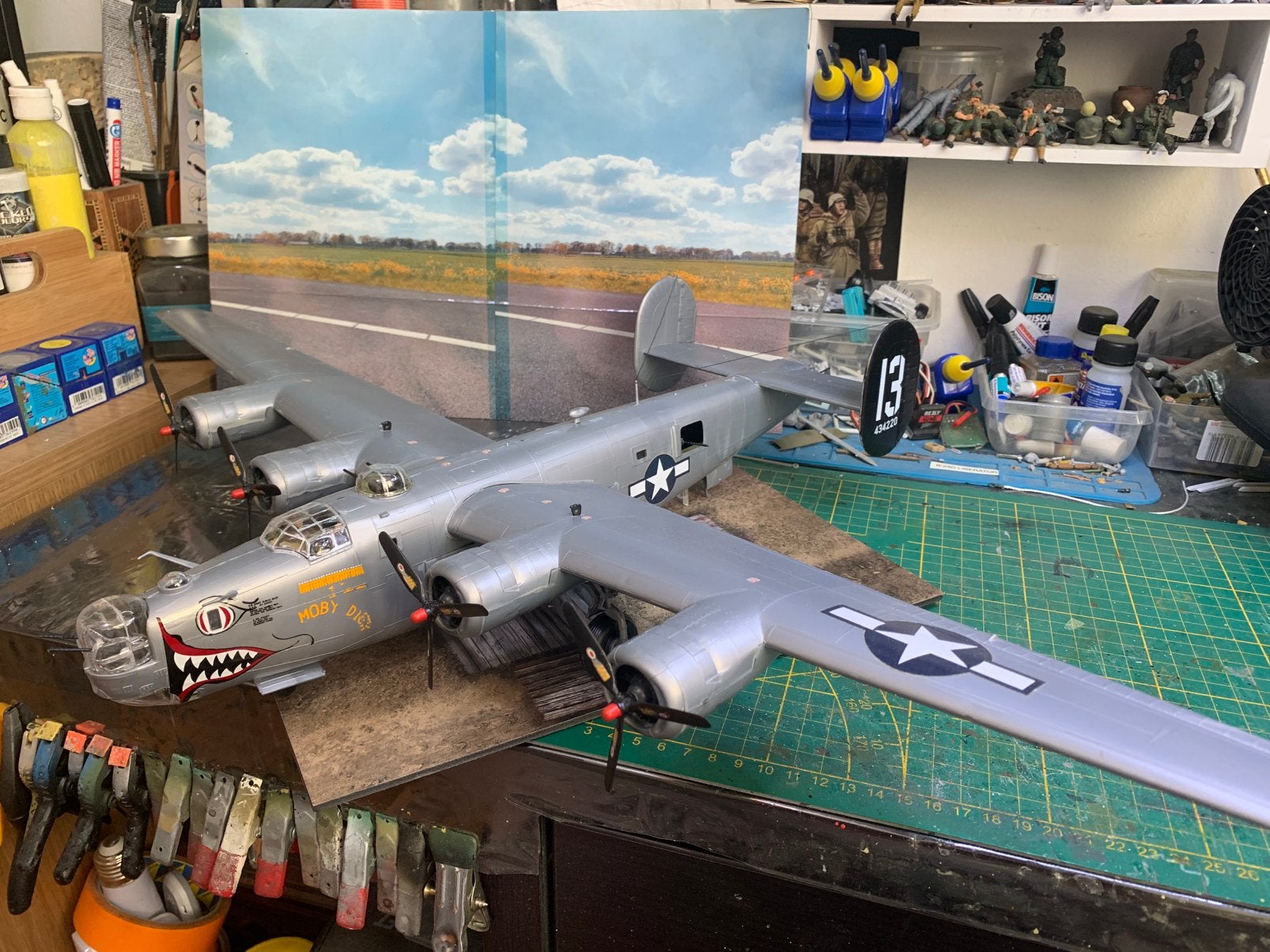 B-24J Liberator schaal 1:48 gebouwd, Overige merken, Gebruikt, Ophalen of Verzenden, Groter dan 1:72