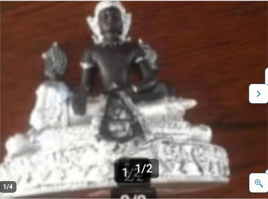 Boeddha beeldje met 3 Boedha's zilver kleur., Ophalen of Verzenden, Zo goed als nieuw