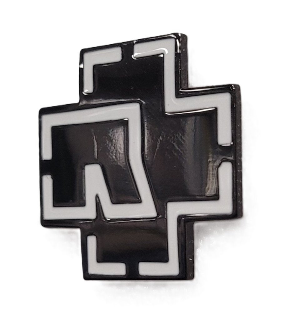 Rammstein logo zwart pin van metaal speldje speld, Verzamelen, Info@deconoord.nl, Deco Noord, Nieuw, Ophalen of Verzenden