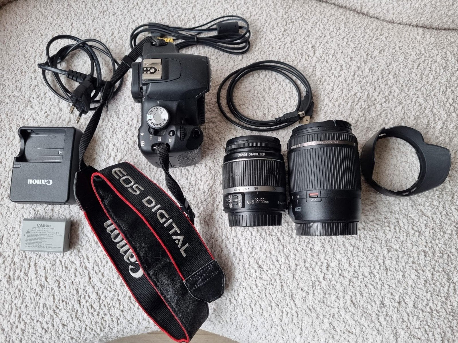 Canon EOS 500D Spiegelreflexcamera met 2 lenzen, Gebruikt, Spiegelreflex, Canon, Lensdop