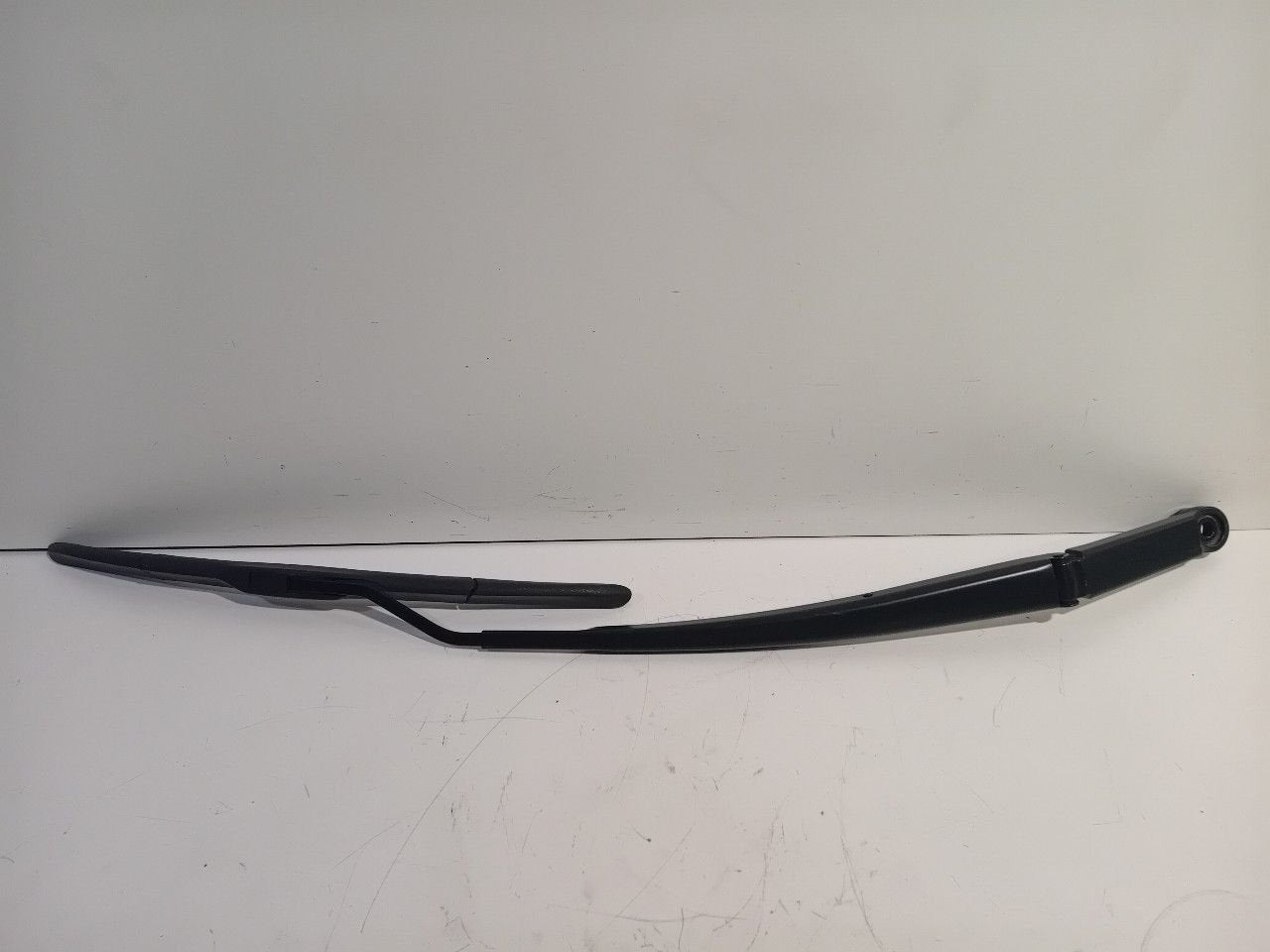 Ruitenwisserarm rechts voor Lexus ES, Onderdelen@venauto.nl, Van der Ven Autorecycling B.V., Gebruikt, Ettenseweg 76, 4706 PB Roosendaal, The Netherlands