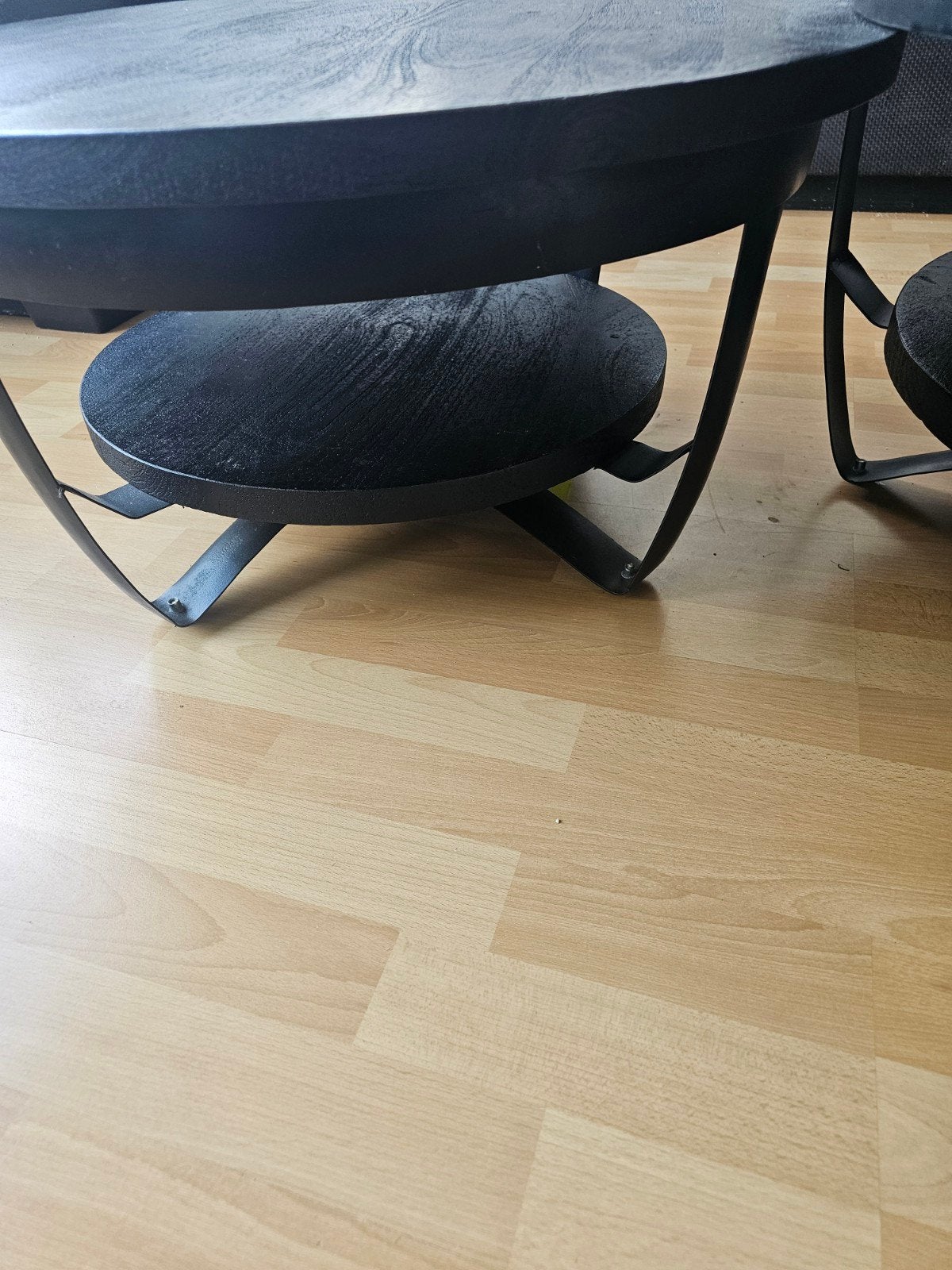 Set van 2 zwarte ronde salontafels mango, Huis en Inrichting, 50 tot 100 cm, Rond, 50 tot 100 cm, Zo goed als nieuw
