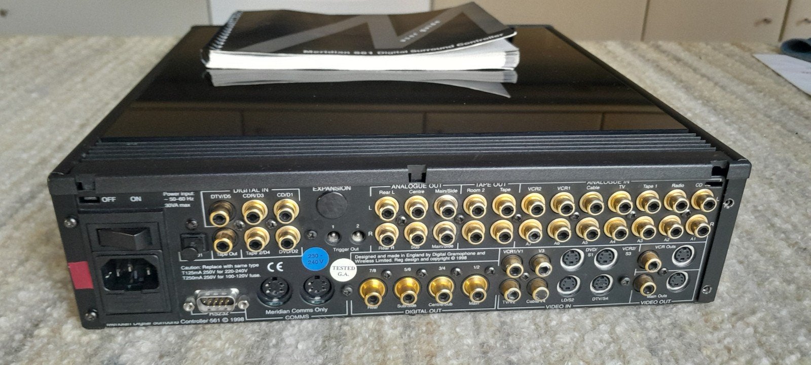 Meridian 561 en Meridian 504 tuner, Ophalen of Verzenden, Gebruikt, Audio