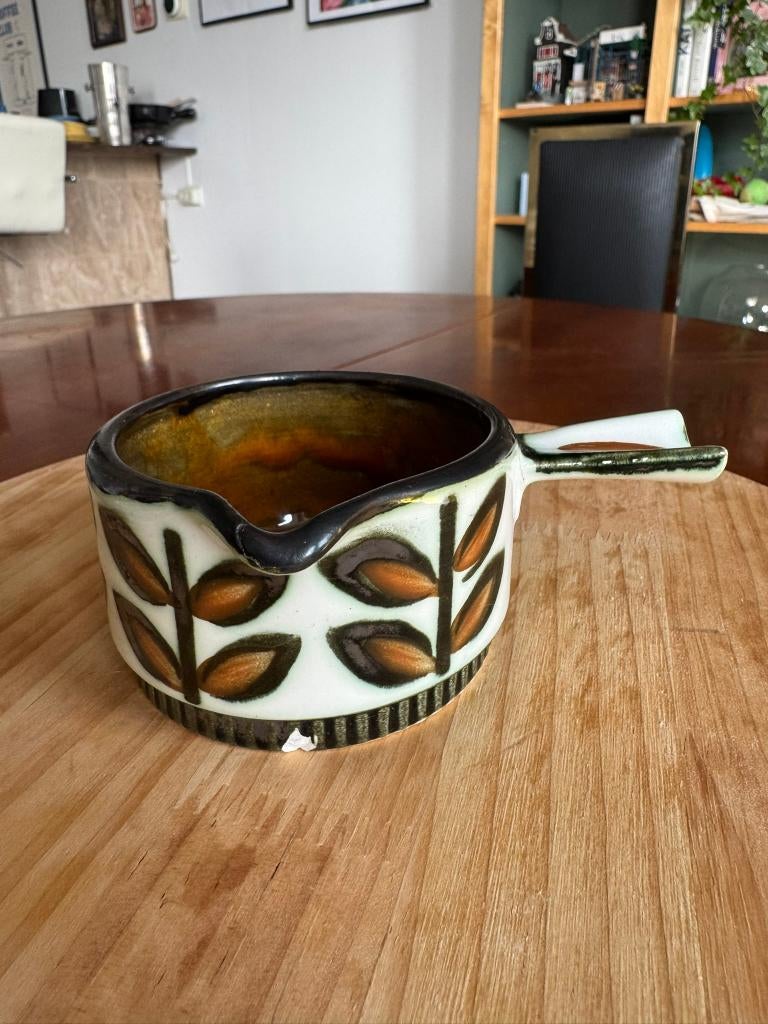 Vintage Rambouillet Boch sauce dish, Antiek en Kunst, Antiek | Servies los, Ophalen of Verzenden