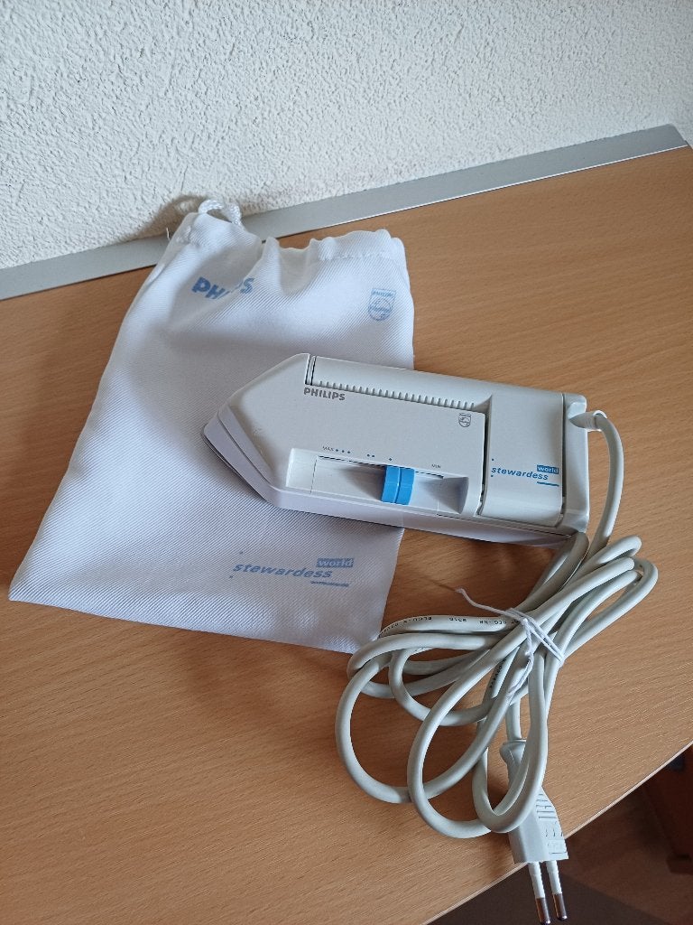 Philips Stewardess reisstrijkijzer (zgan), Ophalen of Verzenden, Zo goed als nieuw, Strijkijzer met snoer