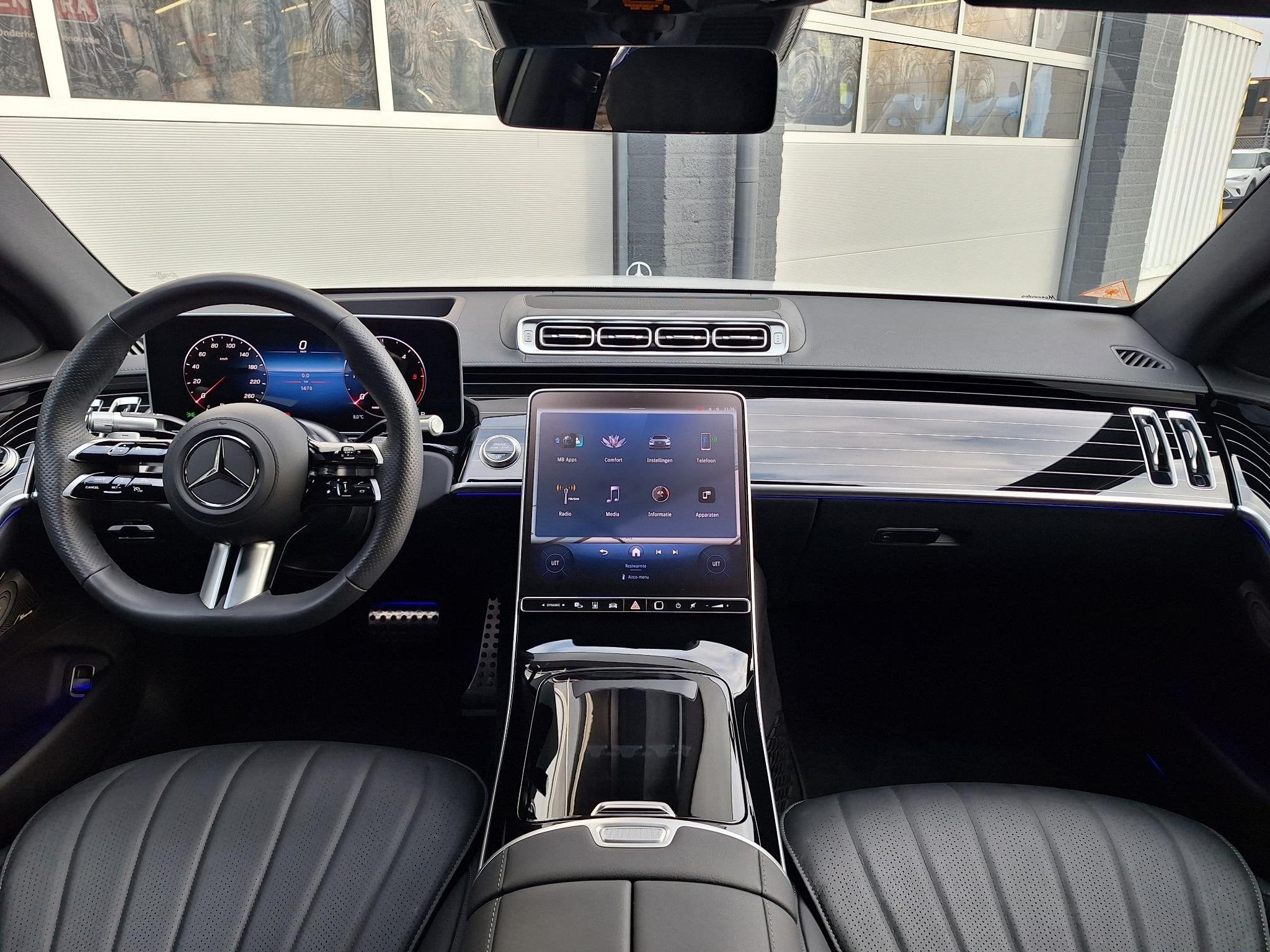 Mercedes-Benz S-klasse 350d 4MATIC Lang AMG Line | Night pak, Auto's, Mercedes-Benz, Automaat, Gebruikt, Wit, Leder